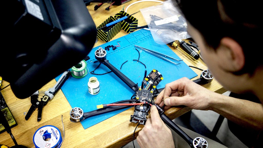 American investor Deborah Fairlamb talks about Ukrainian defense tech innovation.