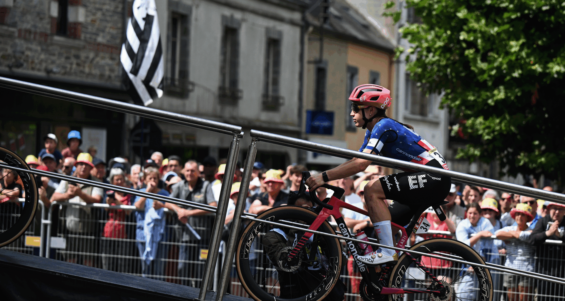 LA GACILLY, FRANCE - JULY 28: Kristen Faulkner of The United States and Team EF Education-Oatly prior to the 4th Tour de France Femmes 2025, Stage 3 a 163.5km stage from La Gacilly to Angers / #UCIWWT / on July 28, 2025 in La Gacilly, France. (Photo by Szymon Gruchalski/Getty Images)