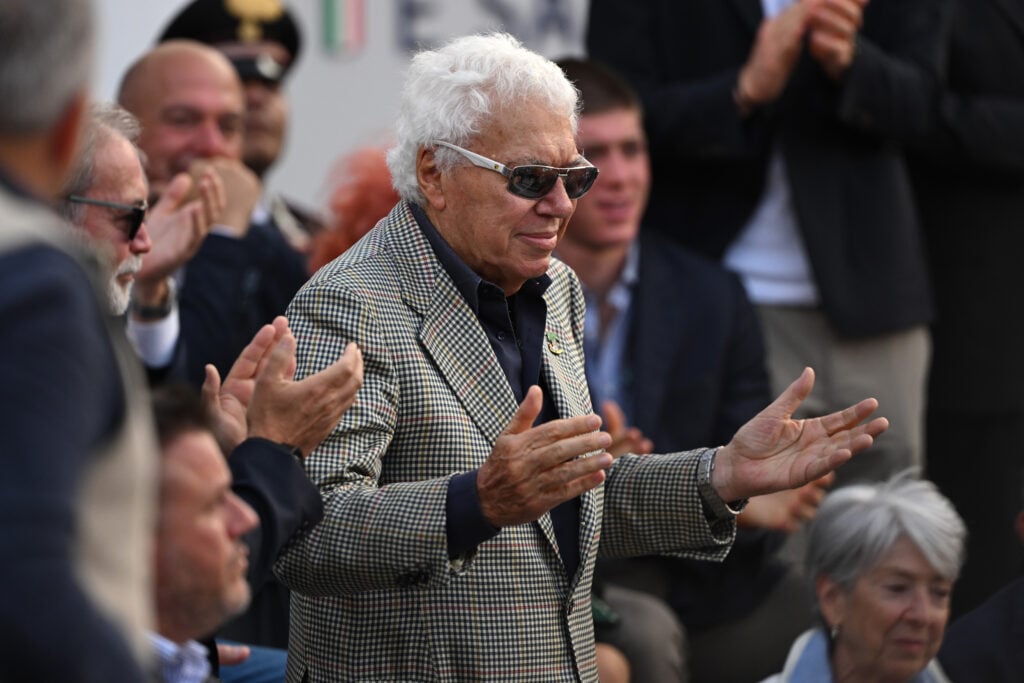 Nicola Pietrangeli receives applause from the crowd at the 2024 Italian Open