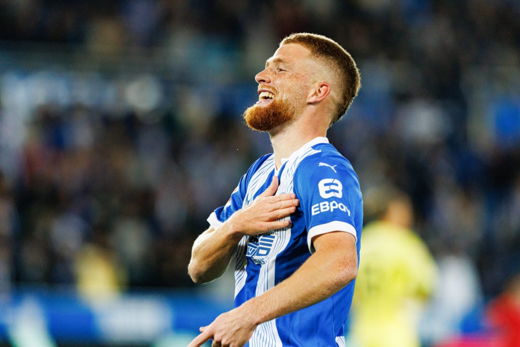 Carlos Vicente of Deportivo Alaves celebrates after scoring a goal in La Liga