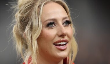 Brittany Mahomes In Bikini Says She's “Happiest in the Sun” — Celebwell