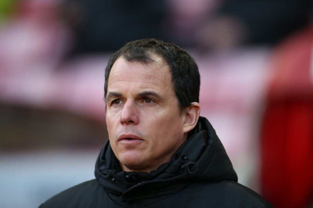 Regis Le Bris watches Sunderland take on Plymouth.