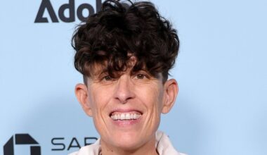 Poet and performance artist Andrea Gibson dies aged 49 four years after cancer diagnosis