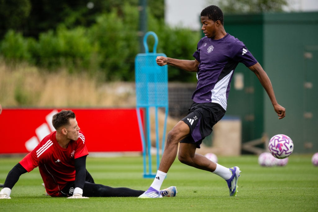 Chido Obi and Radek Vitek in Manchester United training.