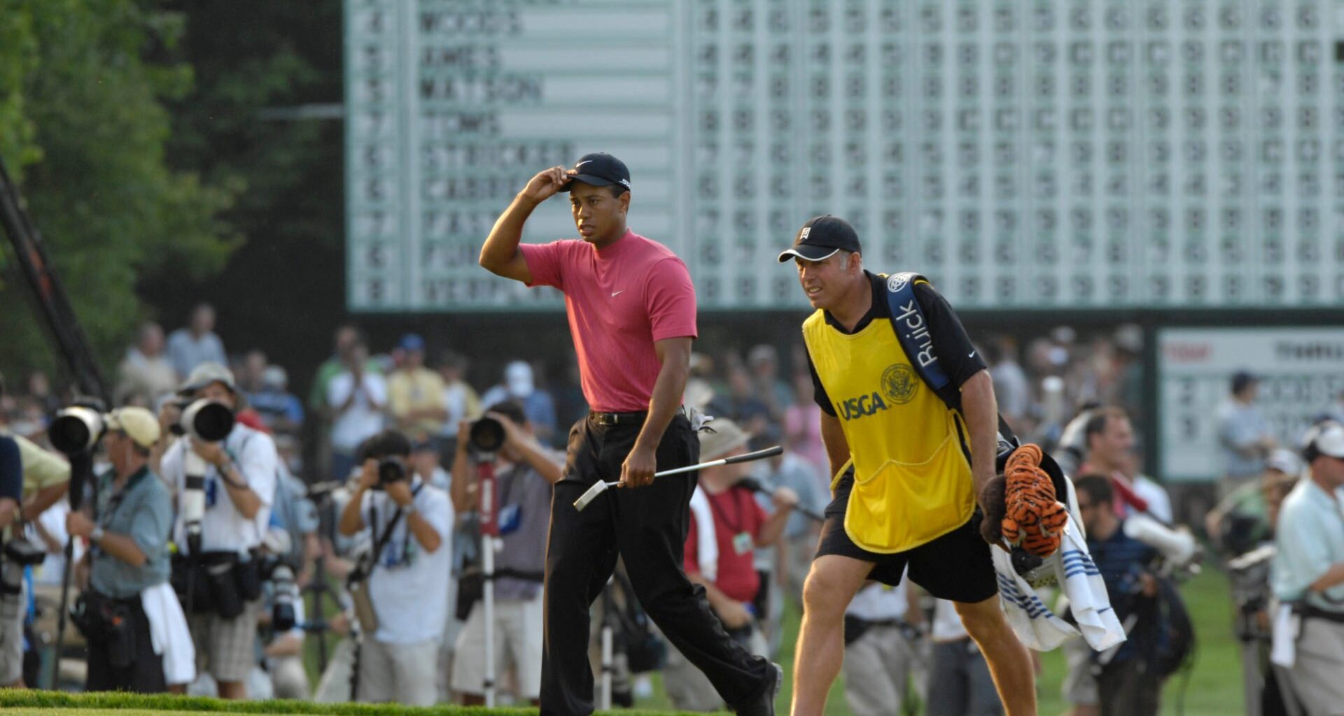 Steve Williams picks out what 'the biggest difference' was between caddying for Tiger Woods and Adam Scott