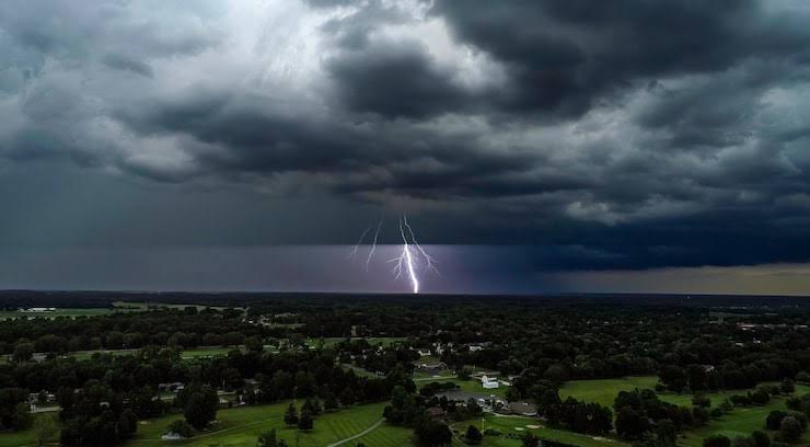 England Braces for New Thunderstorm: Hail, Flash Flooding, and Chaos Expected Across the South – Is Your Area To Face The Pandemonium?