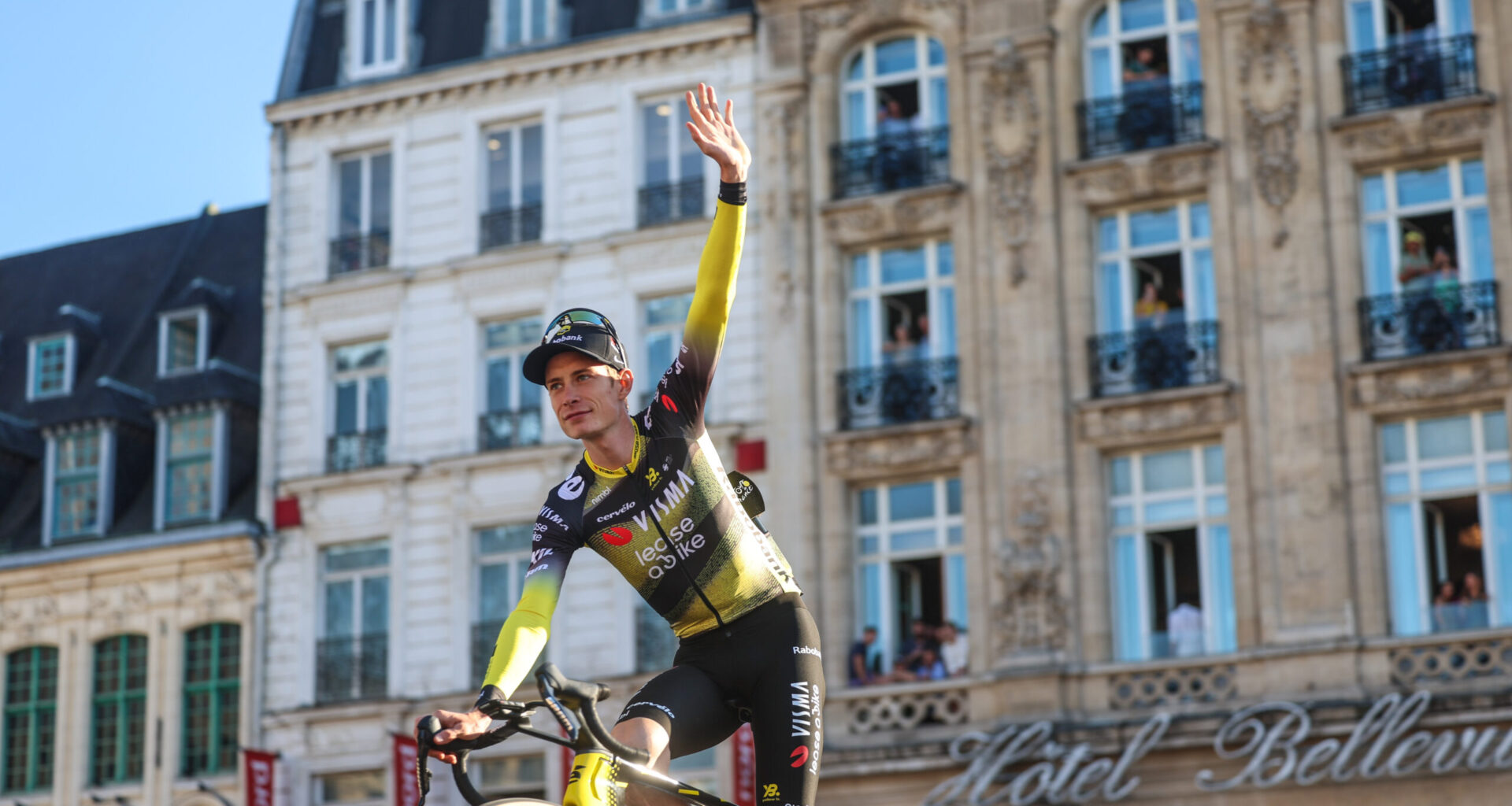 03/07/2025 - Tour de France 2025 - Grand départ Jour 2 - Lille - Présentation des équipes -Jonas Vingegaard (Team Visma-Lease a Bike)