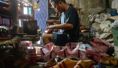 Indonesian shoe factory, shoe factory Indonesia