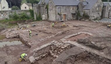 Medieval quay discovered by archaeologists in shadow of Welsh castle