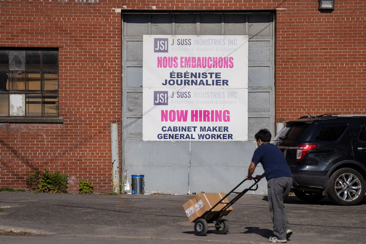 Canadian unemployment rate unexpectedly drops in June to 6.9%