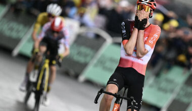 Thymen Arensman wins Tour de France 2025 stage 19 La Plagne