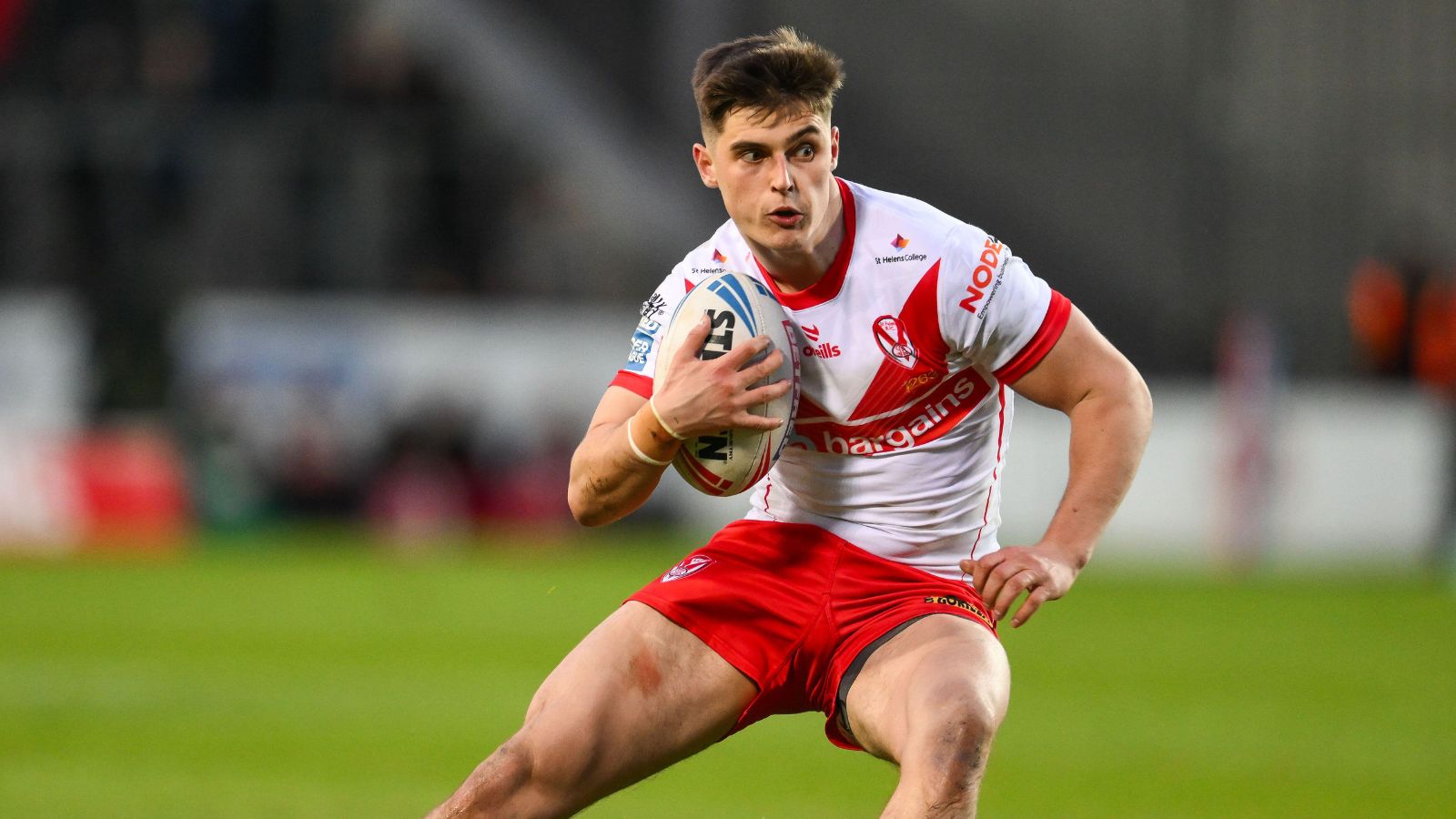 Jon Bennison seals Championship move as St Helens loan exit confirmed