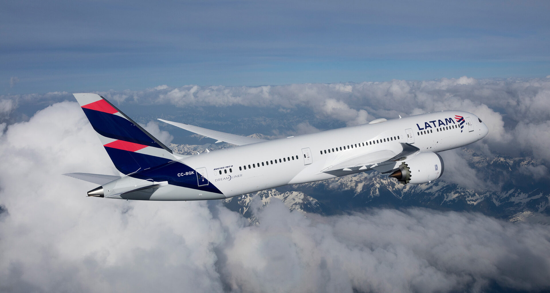 LATAM Taps Viasat for Long-Haul Internet Service