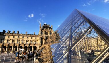 France to ask non EU-tourists to pay more for museums and monuments