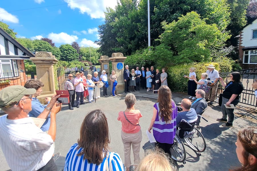 Sale honours 'true champion' with blue plaque