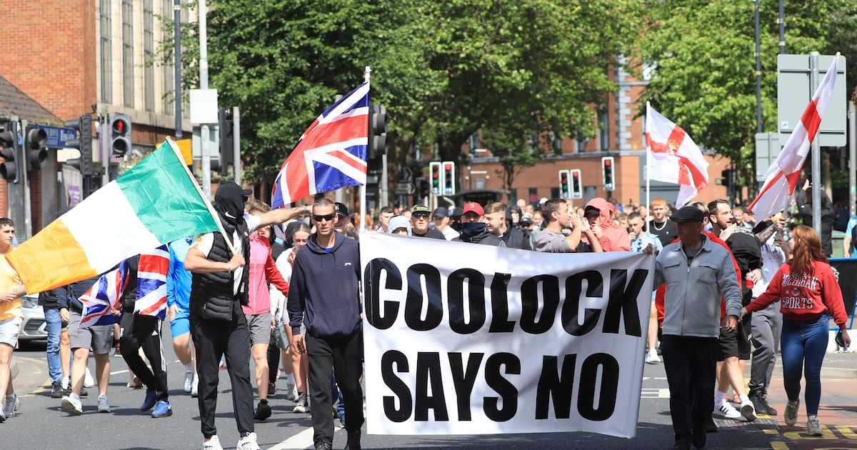 Increasing ‘cross-border infrastructure’ for anti-immigration protests, report says – The Irish News