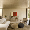 Patio House  / Solum Studio  - Interior Photography, Living Room, Wood, Table, Chair