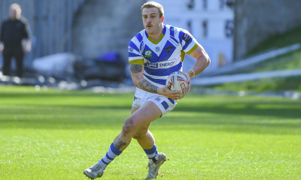 Concern as Championship rugby league match delayed after 'horror tackle'