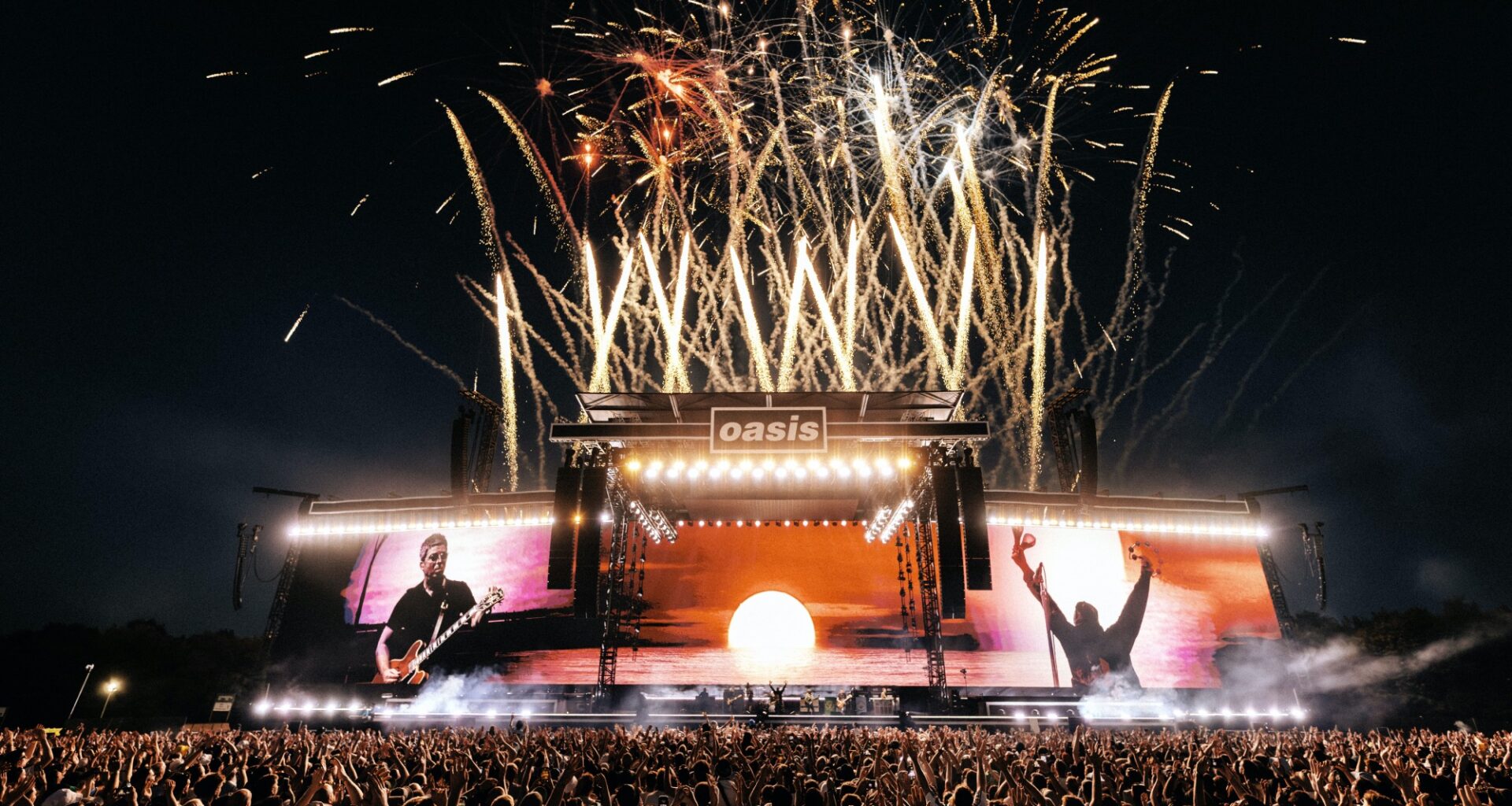 Watch Oasis play huge homecoming show at Manchester's Heaton Park