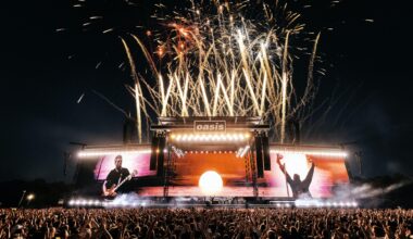 Watch Oasis play huge homecoming show at Manchester's Heaton Park
