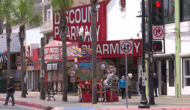 How San Diegans cross to save money – NBC 7 San Diego