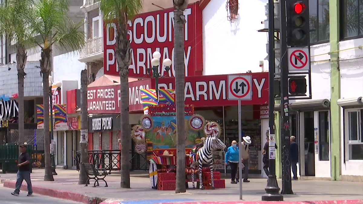 How San Diegans cross to save money – NBC 7 San Diego