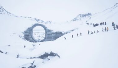 Photograper Captures the Magical Frozen Landscapes of Iceland