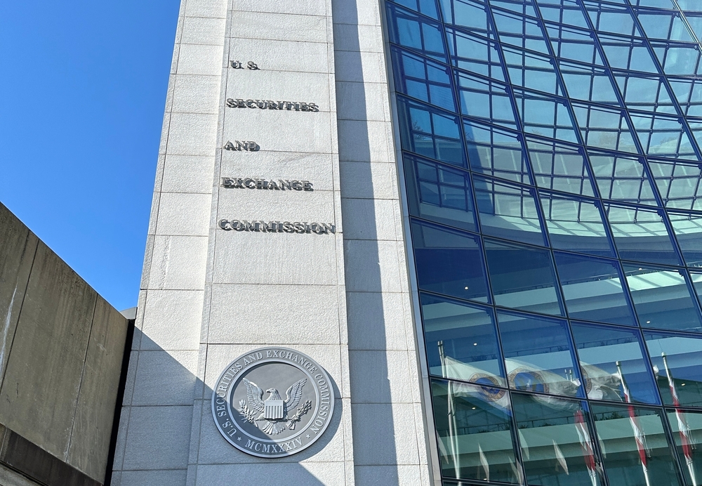 Proxy Advisors Prevail: Court Strikes Down US SEC Regulation Attempt