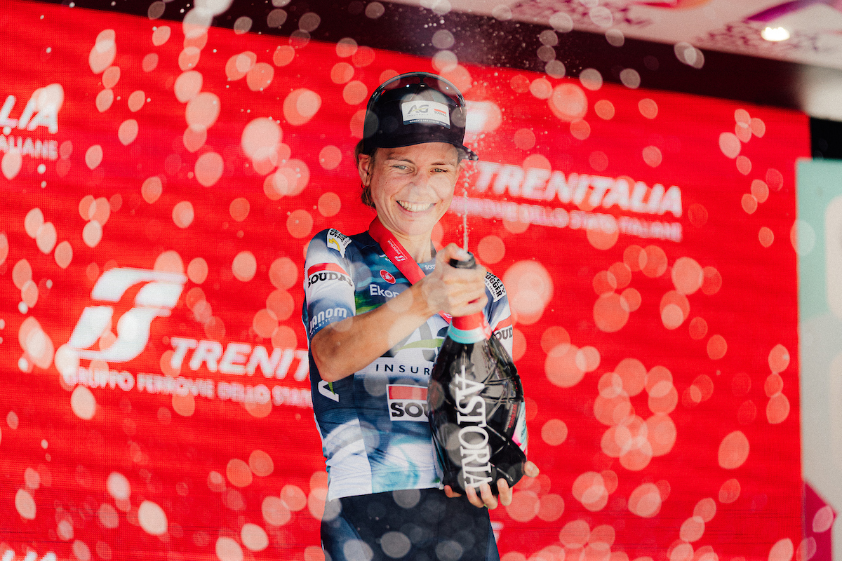 Picture by Thomas Maheux/SWpix.com - 09/07/2025 - Cycling - UCI Women's World Tour - Giro d'Italia Women 2025 - Stage 4: Castello Tesino - Pianezze (Valdobbiadene) -GIGANTE Sarah, AG Insurance - Soudal Team winner of the stage 4
