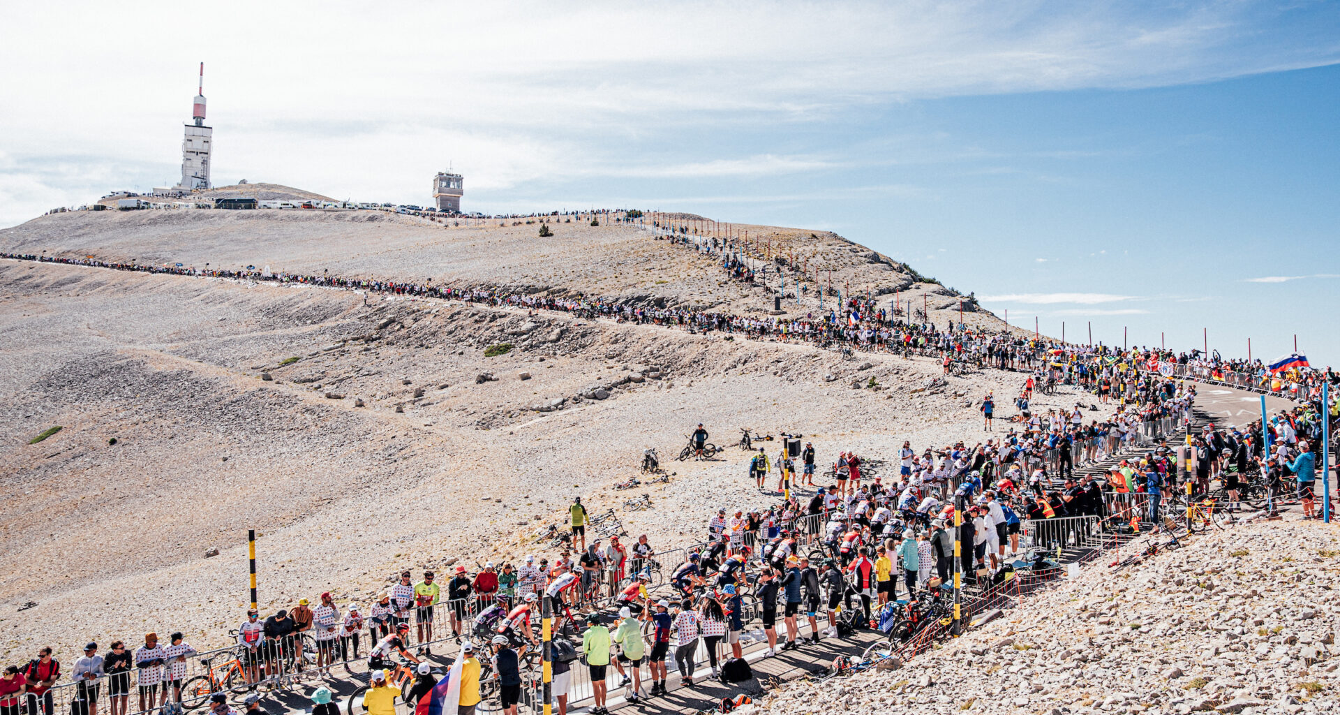 Picture by Zac Williams/SWpix.com - 22/07/2025 - Cycling - 2025 Tour de France Stage 16, Montpellier - Mont Ventoux, France - The grupetto make their way to the summit.
