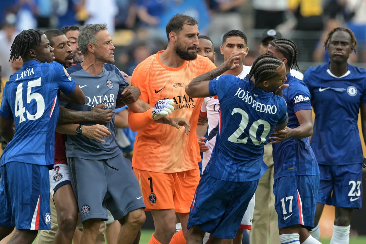 Luis Enrique 'hits Joao Pedro' amid Chelsea celebrations as fight breaks out after Club World Cup final - London Evening Standard