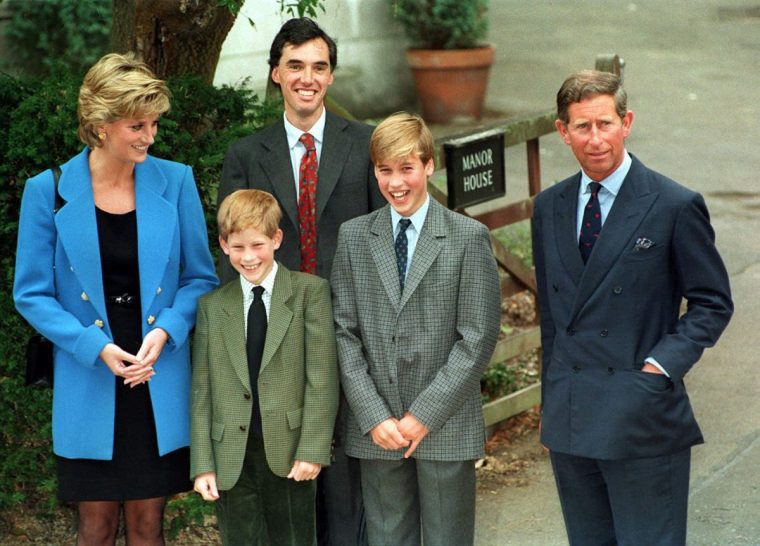 EMBARGOED TO 2230 WEDNESDAY SEPTEMBER 7 File photo dated 10/06/95 of the Prince and Princess of Wales and their sons Prince William and Prince Harry in good humour as they face the media outside Manor House, with House Master Dr Andrew Gailey (centre), on William's first day at Eton. Prince George, Princess Charlotte and Prince Louis, are starting their first day at Lambrook School, near Ascot in Berkshire. The settling in afternoon is an annual event held to welcome new starters and their families to Lambrook and takes place the day before the start of the new school term. Issue date: Wednesday September 7, 2022. PA Photo. See PA story ROYAL CambridgeHistory. Photo credit should read: Stefan Rousseau/PA Wire