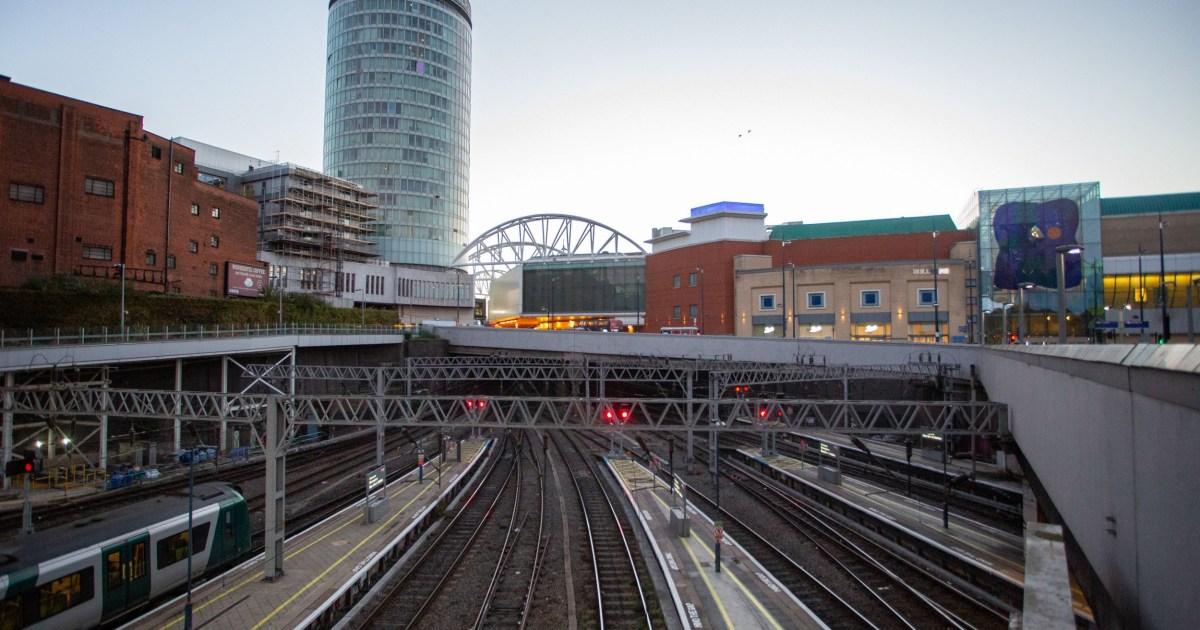 Birmingham New Street: All trains cancelled for rest of the day | News UK