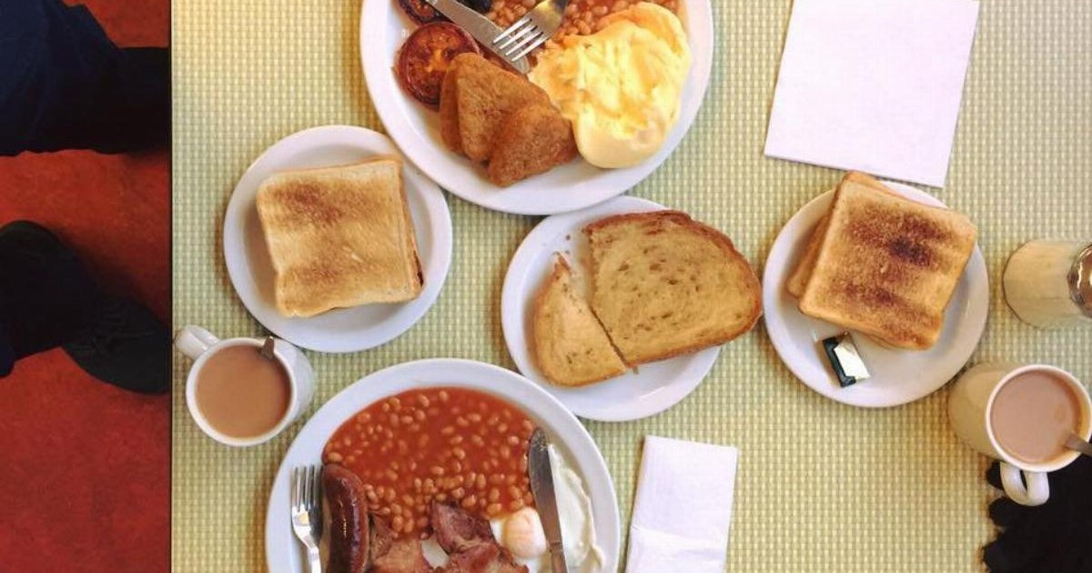 Iconic cafe serving the 'best full English breakfast' in London has been saved | News UK
