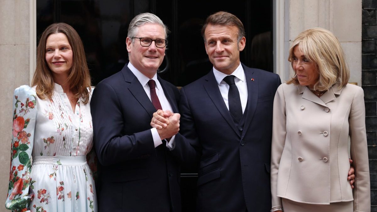 Starmer's one key Brexit reset demand to Macron to prepare UK for war