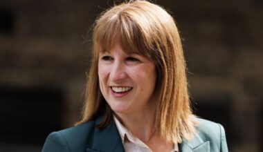 More people considering pension lump-sum due to fears of cut to tax-free allowance
