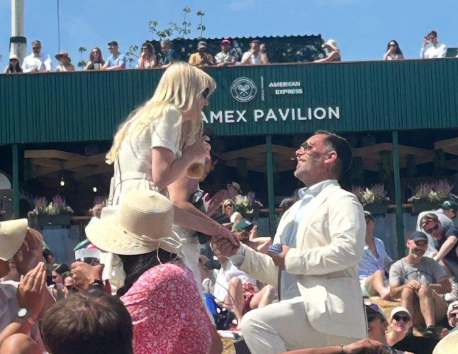 Man gets down on one knee and proposes to partner of six years at Wimbledon