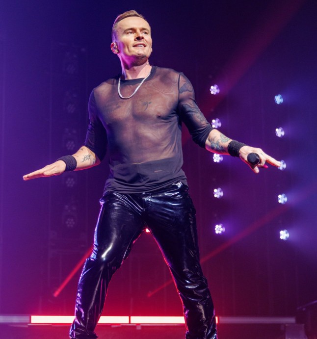 TORONTO, ONTARIO - FEBRUARY 16: (EDITORIAL USE ONLY) Jon Lee of S Club performs during the 
