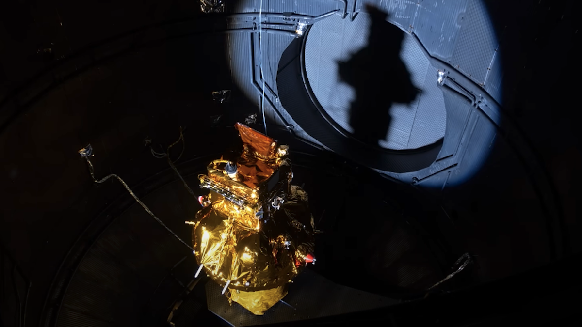 With China, European Space Agency leaves politics to governments