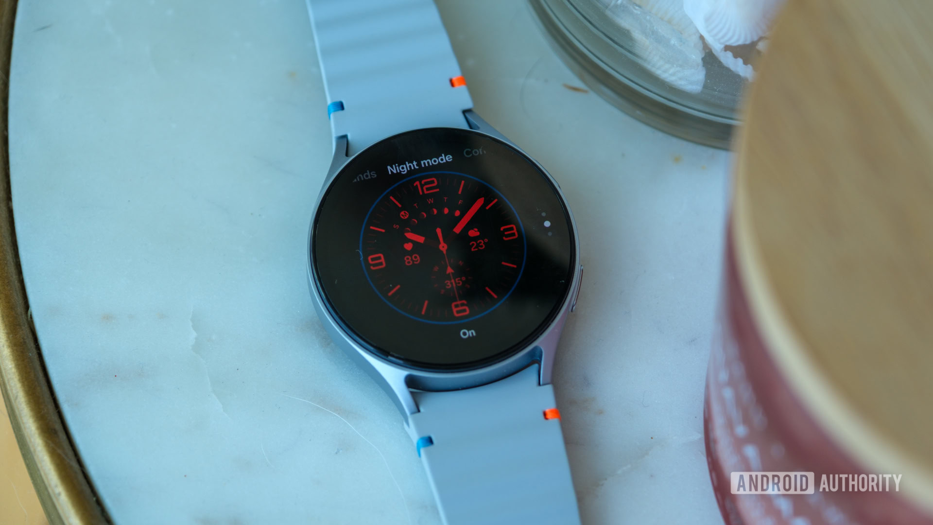 Samsung Galaxy Watch 7 simple ultra night shift