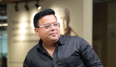 Stocks to buy under ₹200: Mehul Kothari of Anand Rathi recommends three shares to buy or sell on Monday - 21 July 2025