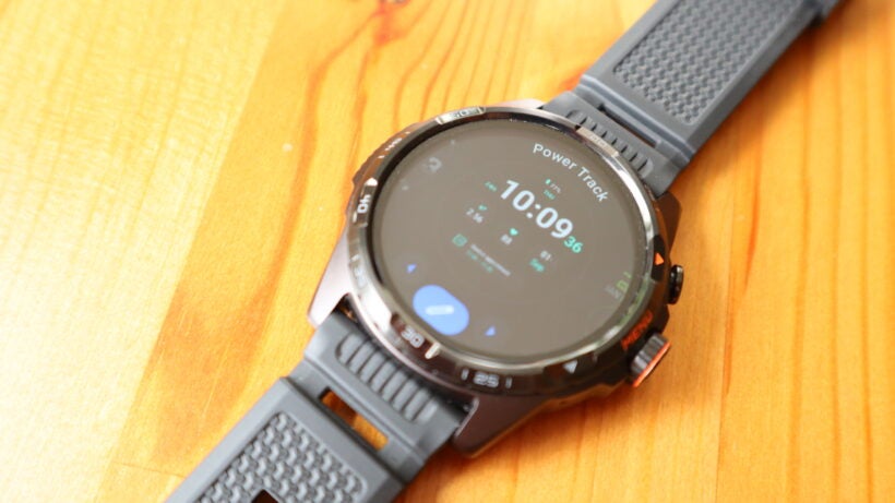 Changing the watch face on the TicWatch Atlas