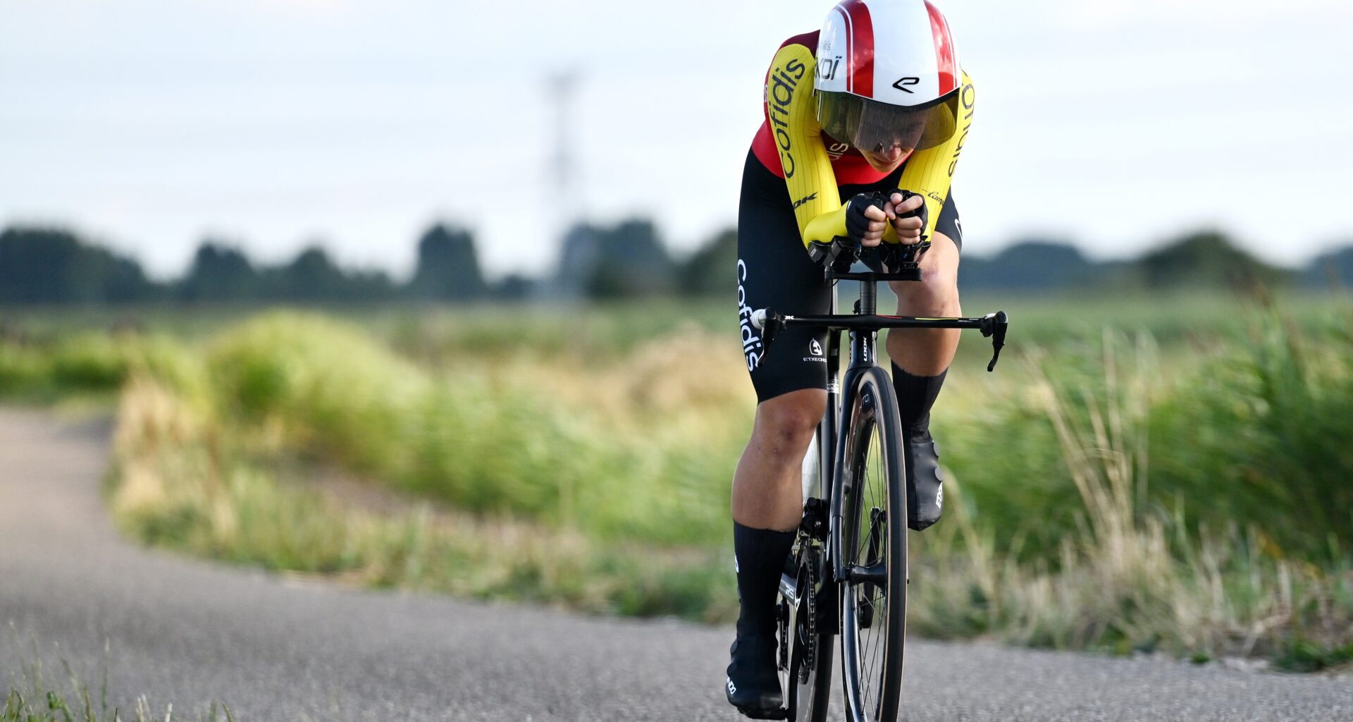 Victorie Guilman racing at the Baloise Ladies Tour