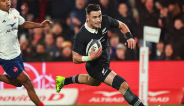 All Blacks come from behind against France as debutant scores key try : Planet Rugby