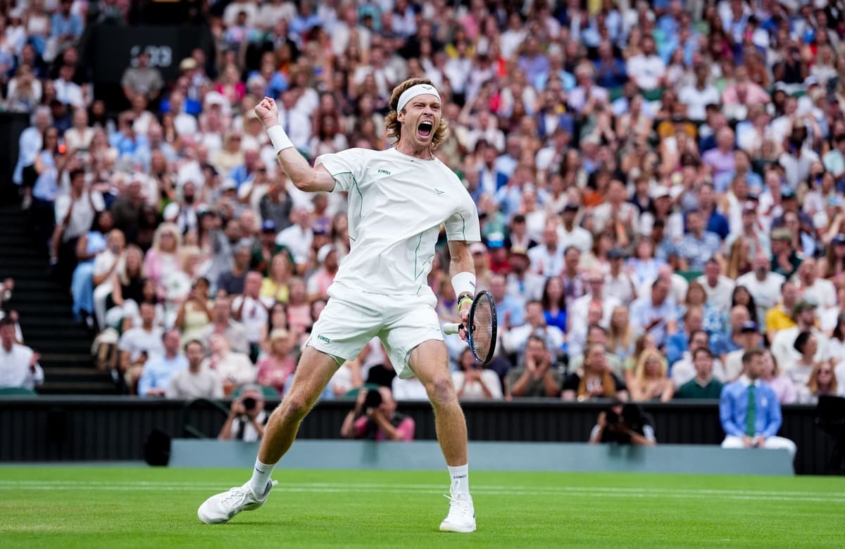Wimbledon 2025 LIVE: Carlos Alcaraz vs Andrey Rublev result and latest reaction