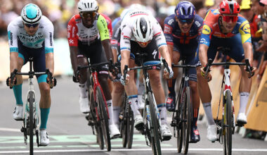 As it happened: Sprinters battle in Tour de France stage 3 photo finish after top favourite crashes out