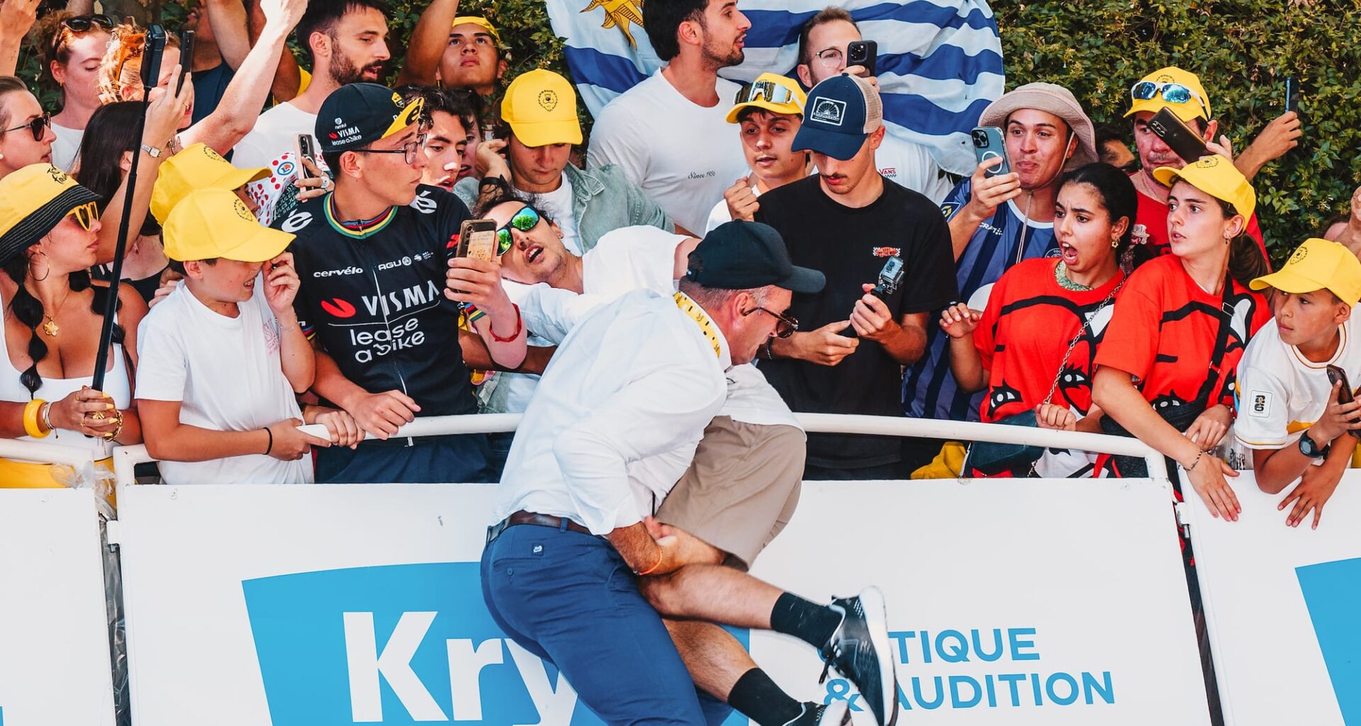 How a Tour de France executive rushed to remove protestor from finale