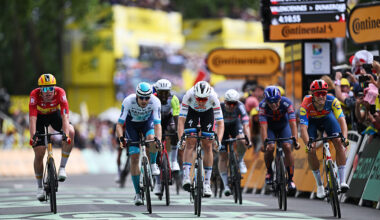 Tour de France stage 8 LIVE - The sprinters battle again on the road to Laval