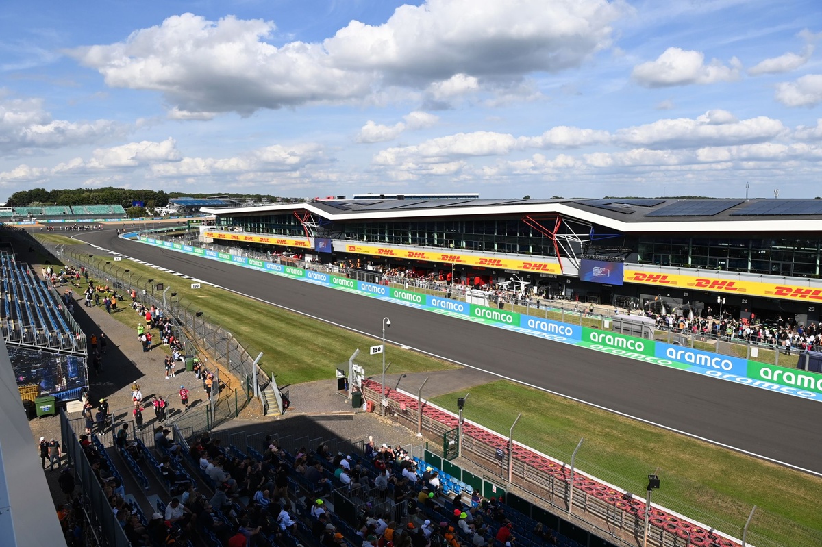 YouTube stars arrested at British GP after damaging F1 car