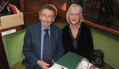 Actor Robert Powell sent '570 photographs' to Camden Council over e-bike pile-up outside his door